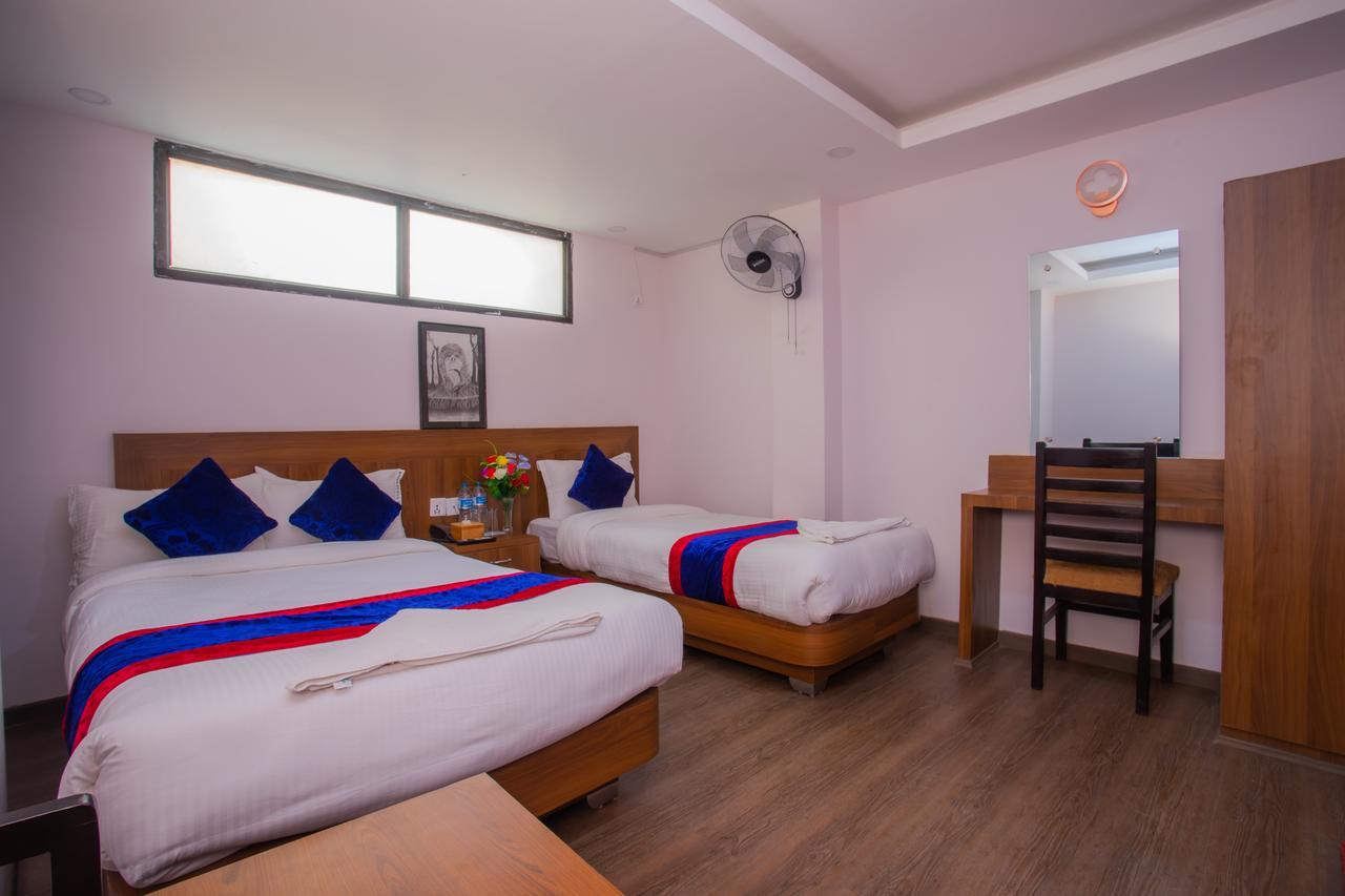 Pashupatināth Hotel Maheshwor المظهر الخارجي الصورة